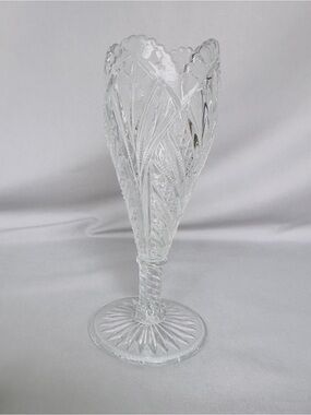 Vintage Bryce Higbee Palm Leaf Clear Glass 8.5" Vase 8.5x3 4" depth